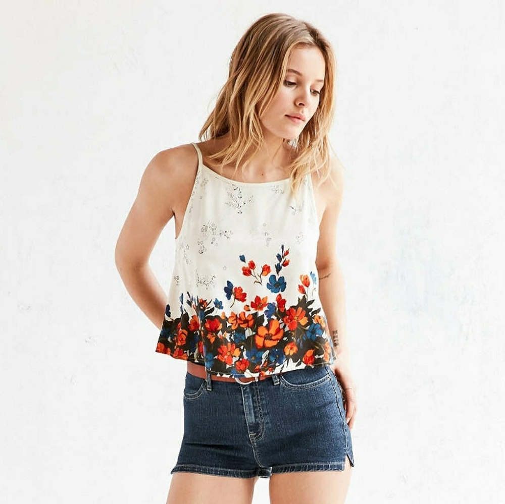 Ec Estella Cami floral fun top